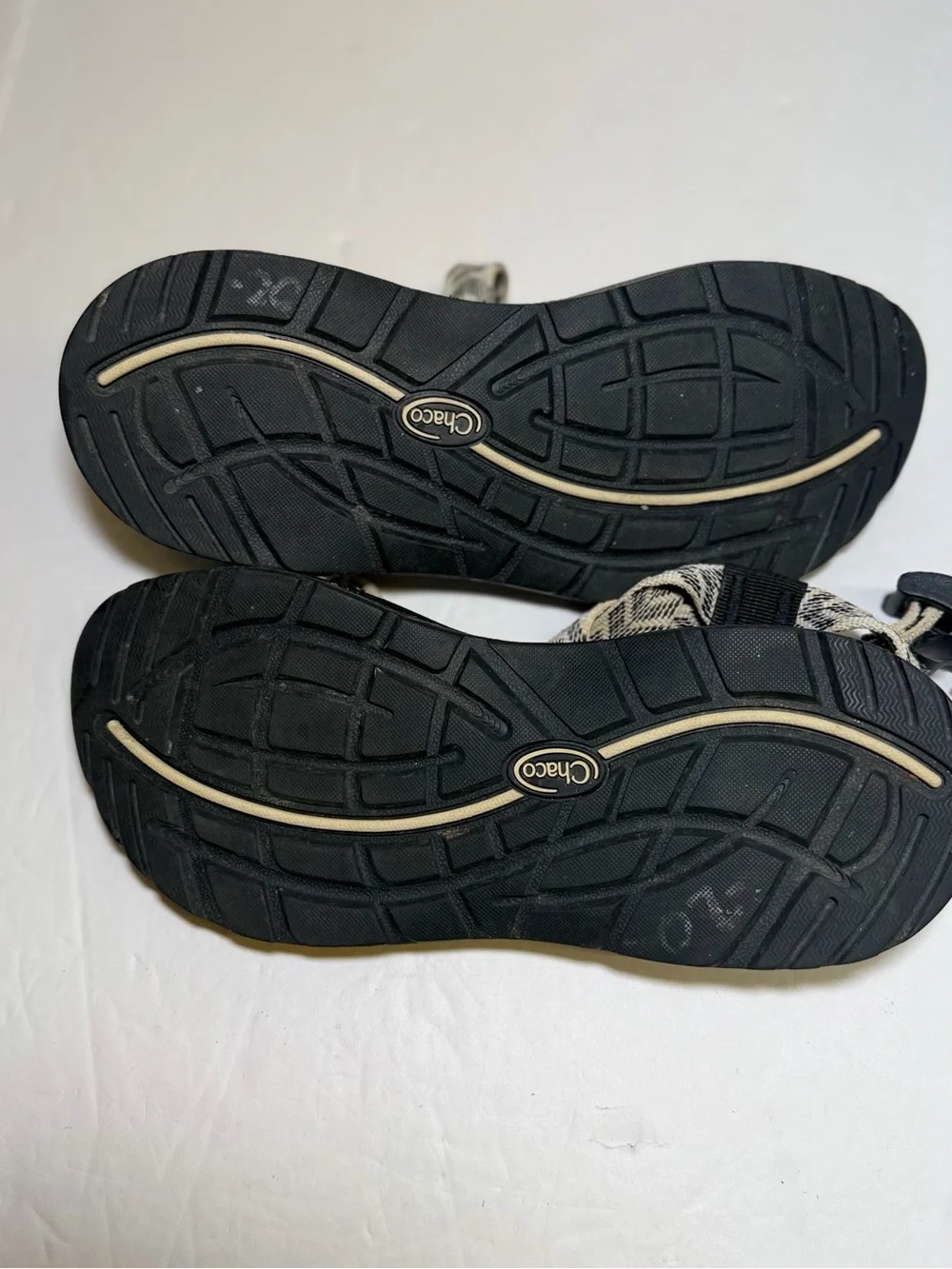 Chaco Black Sandal with Tan and Beige Chevron Straps 7 small chip in clasp